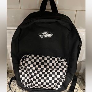 ‼️LIKE NEW‼️ Van’s Backpack Black with Checkered front pocket